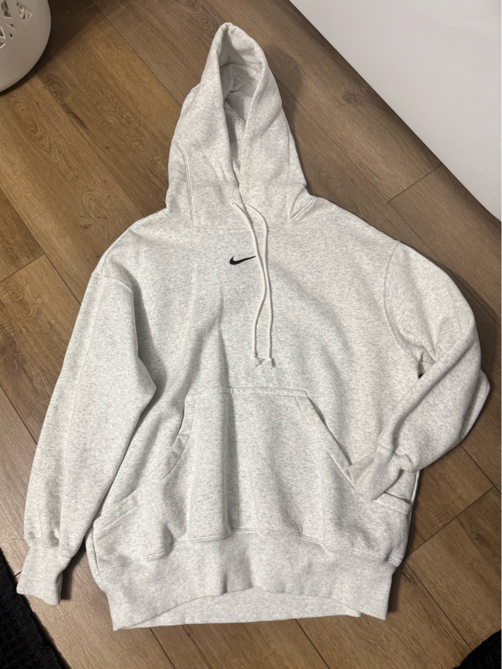 Nike Light Heather Gray Pullover Hoodie with Black Swoosh